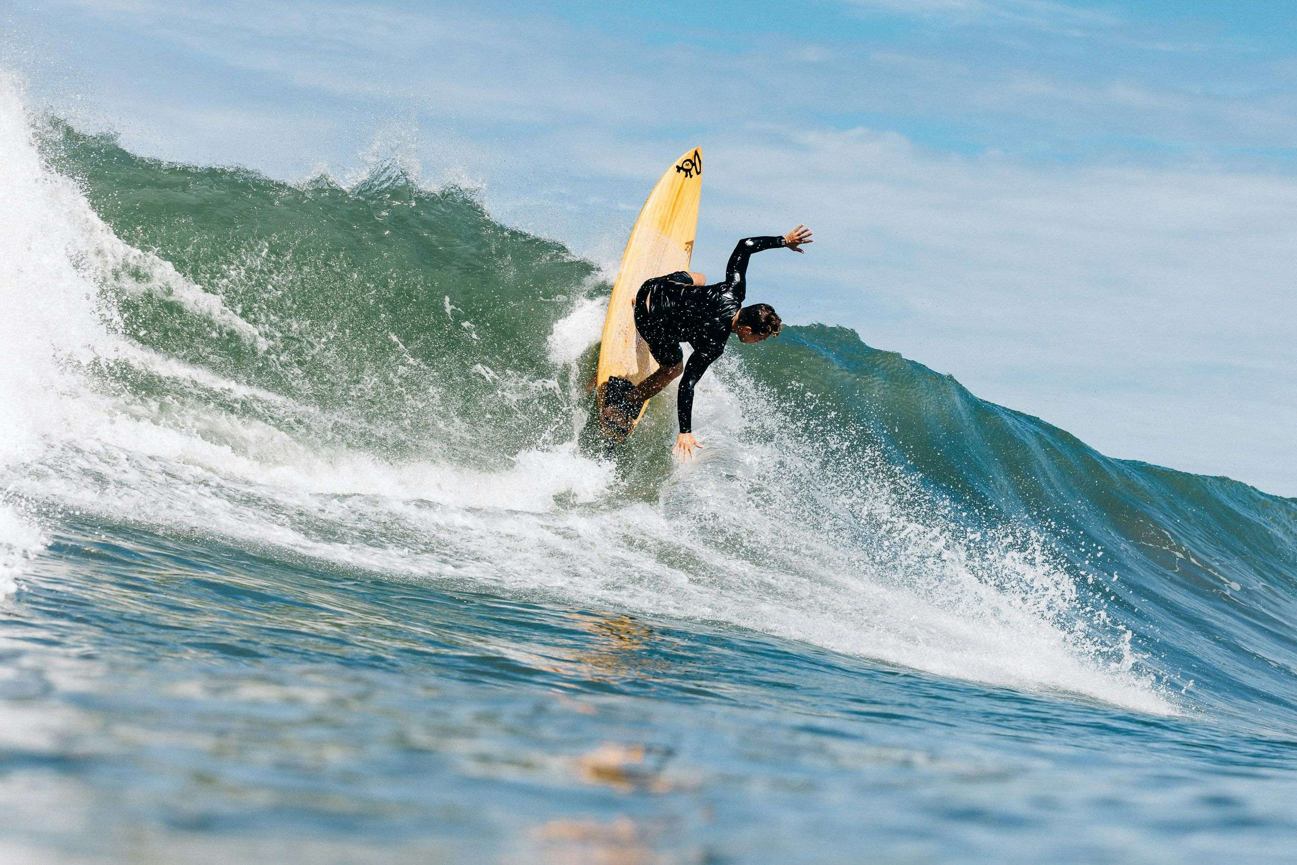 Surf Simply technical surf coaching resort
