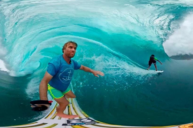 To Immerse: The Growing Presence of Virtual Reality in Surfing