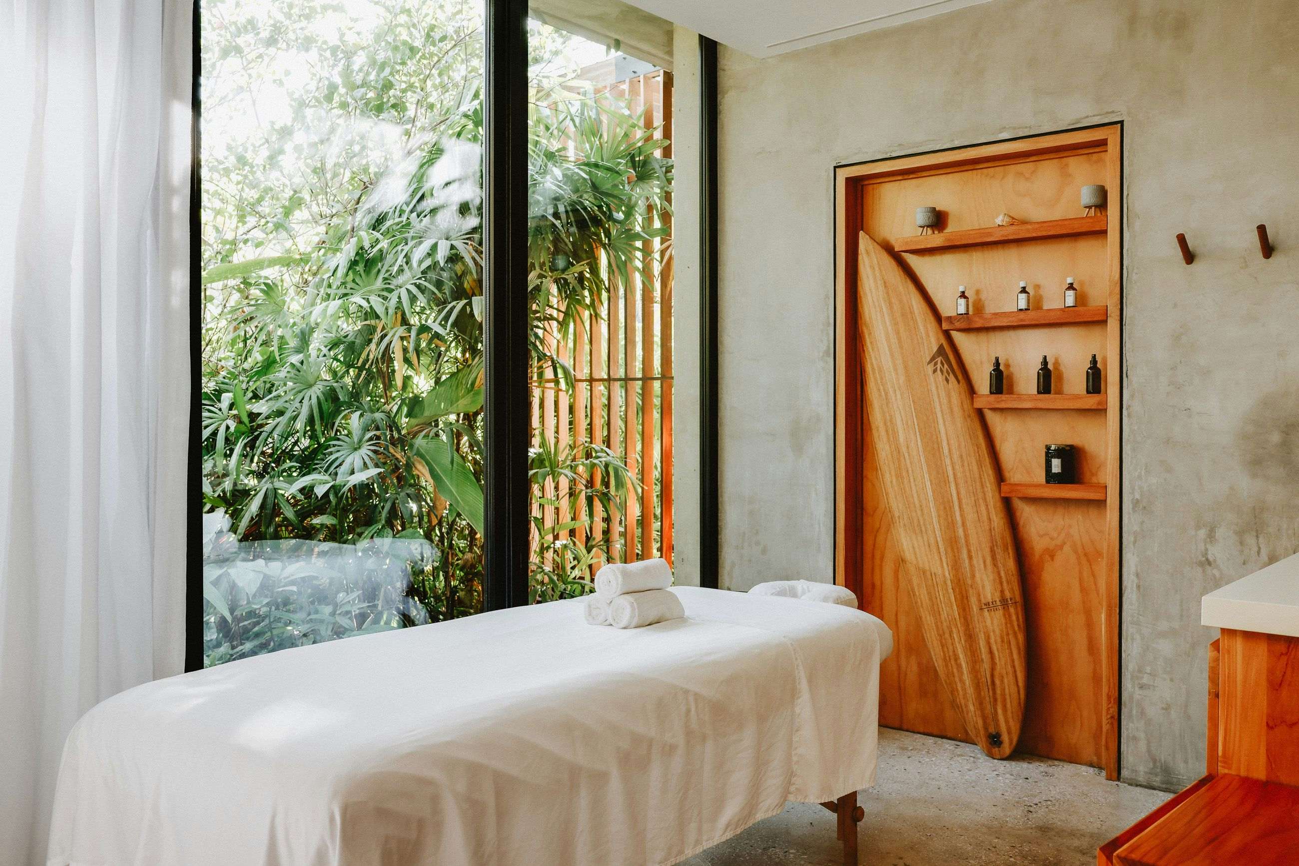 Massage room at Surf Simply