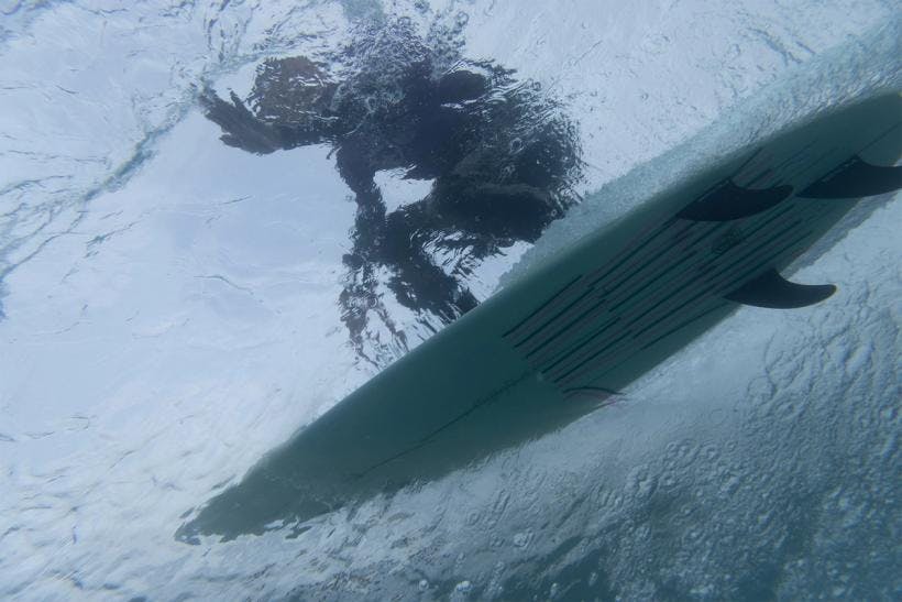 Surfboard Hydrodynamics: What’s Really Happening Beneath Your Board?